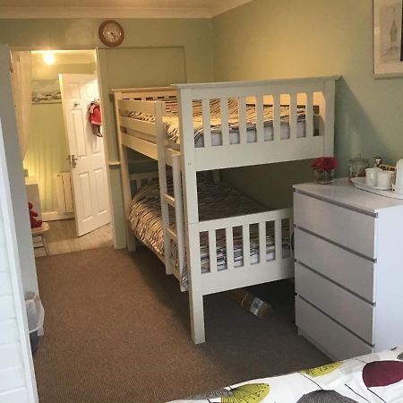 Apps B&B Poole Exteriör bild