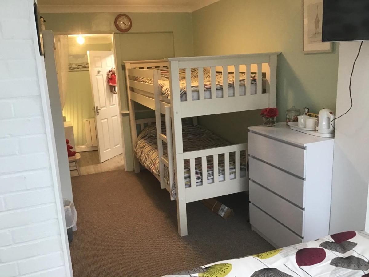 Apps B&B Poole Exteriör bild