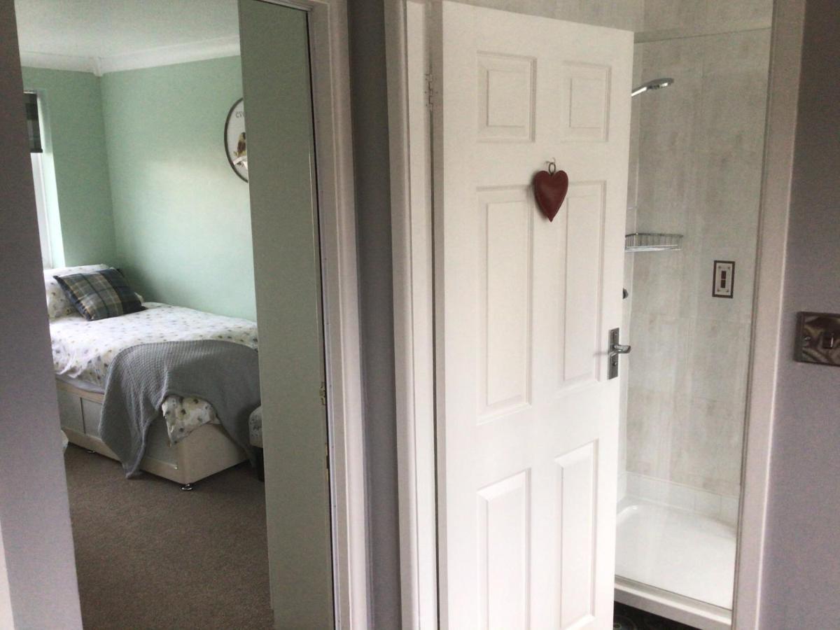 Apps B&B Poole Exteriör bild